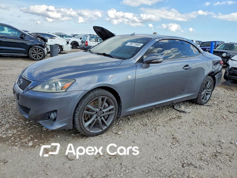 Lexus IS 2015 - Image 1 of 12