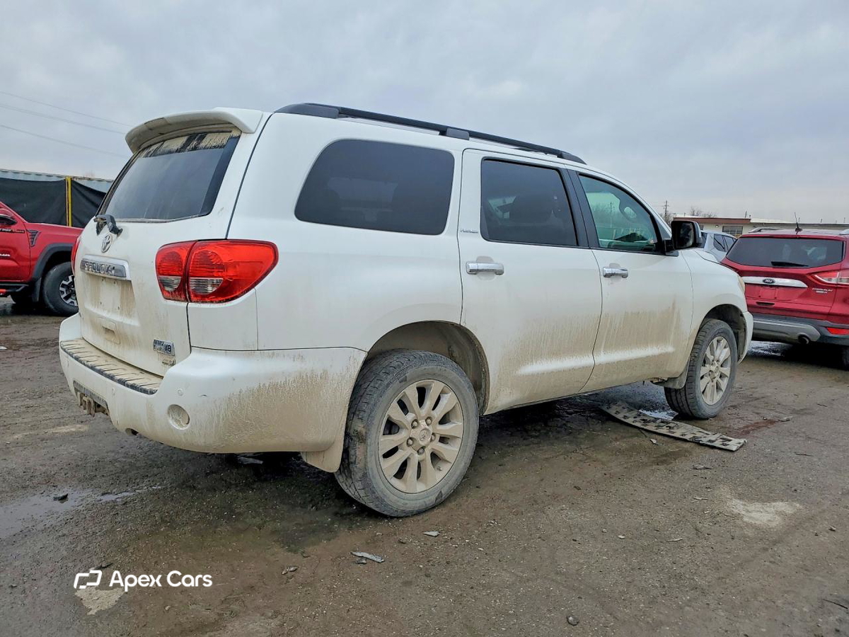 Toyota Sequoia 2010