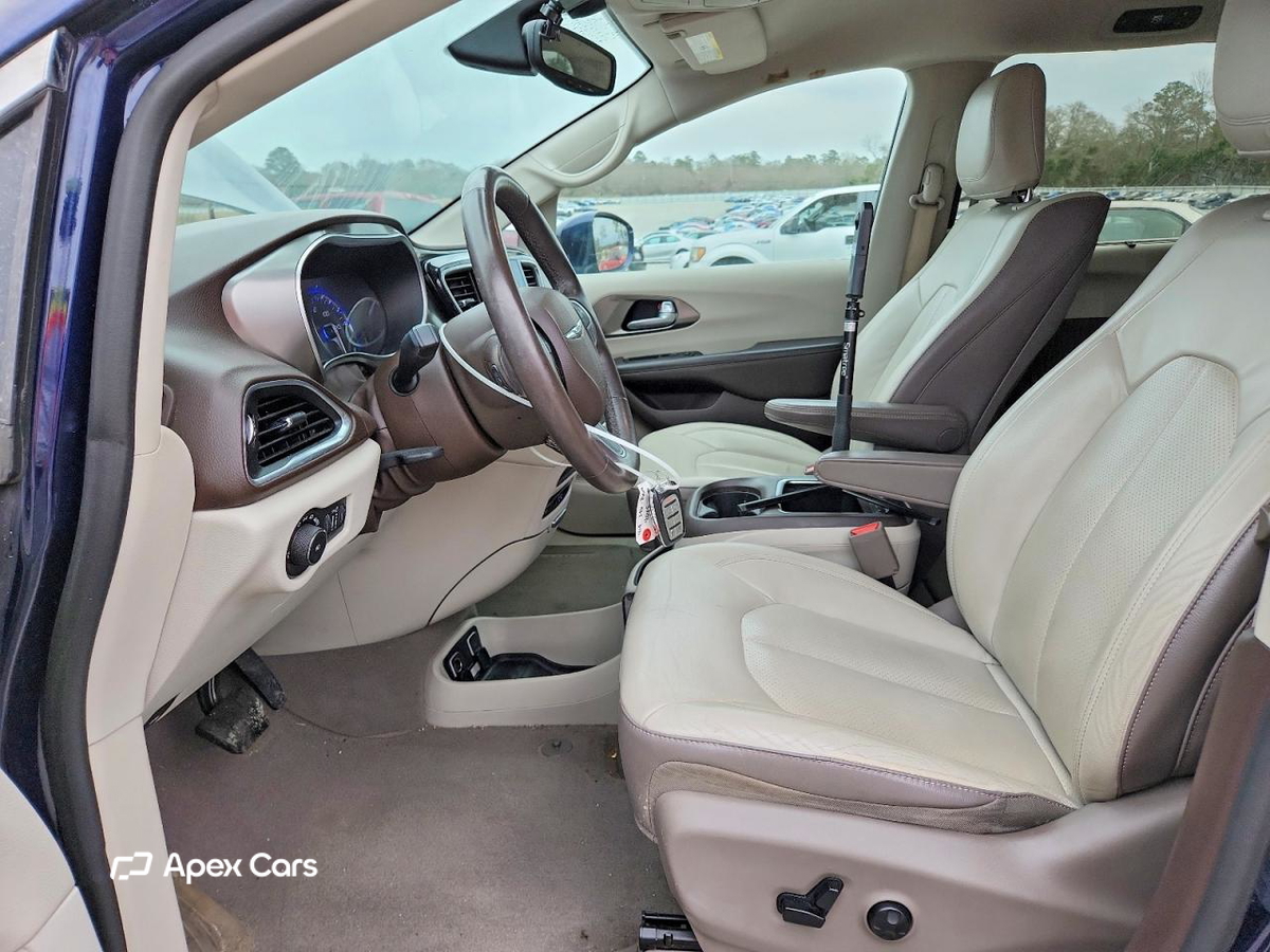 Chrysler Pacifica 2017