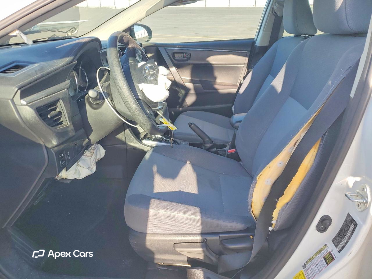 Toyota Corolla 2015