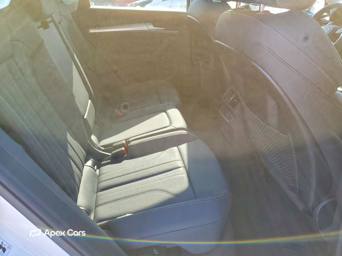 Audi Q5 2024