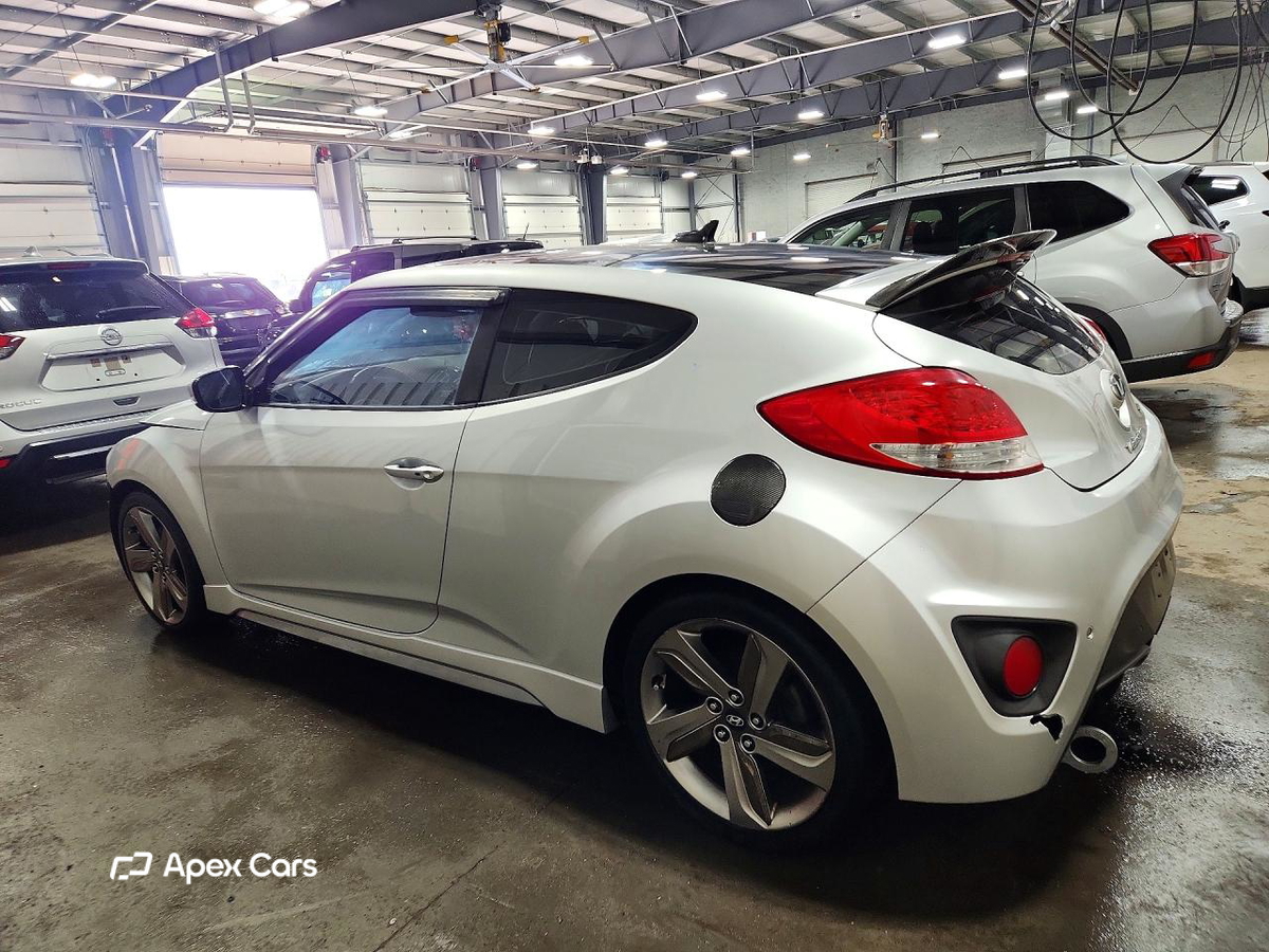 Hyundai Veloster 2013