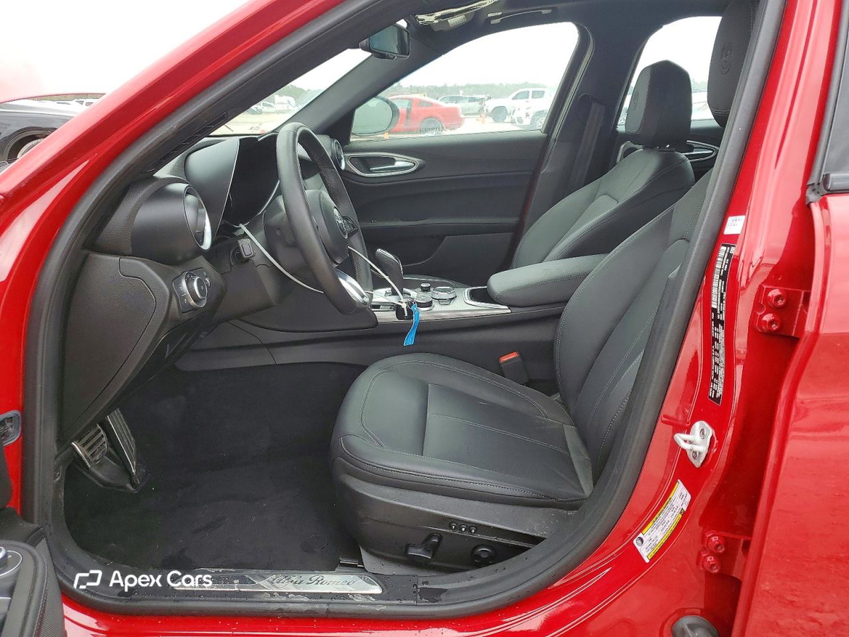 Alfa Romeo Giulia 2024