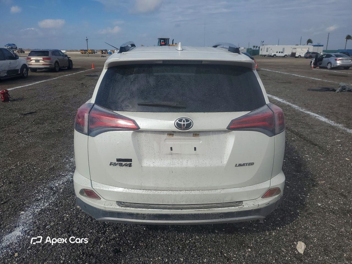 Toyota RAV 4 2016