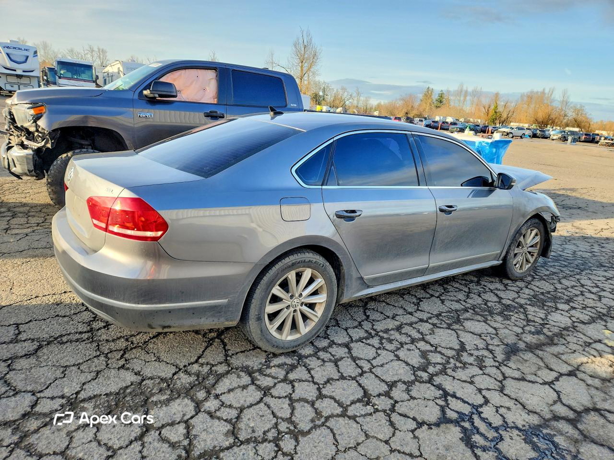 Volkswagen Passat 2013
