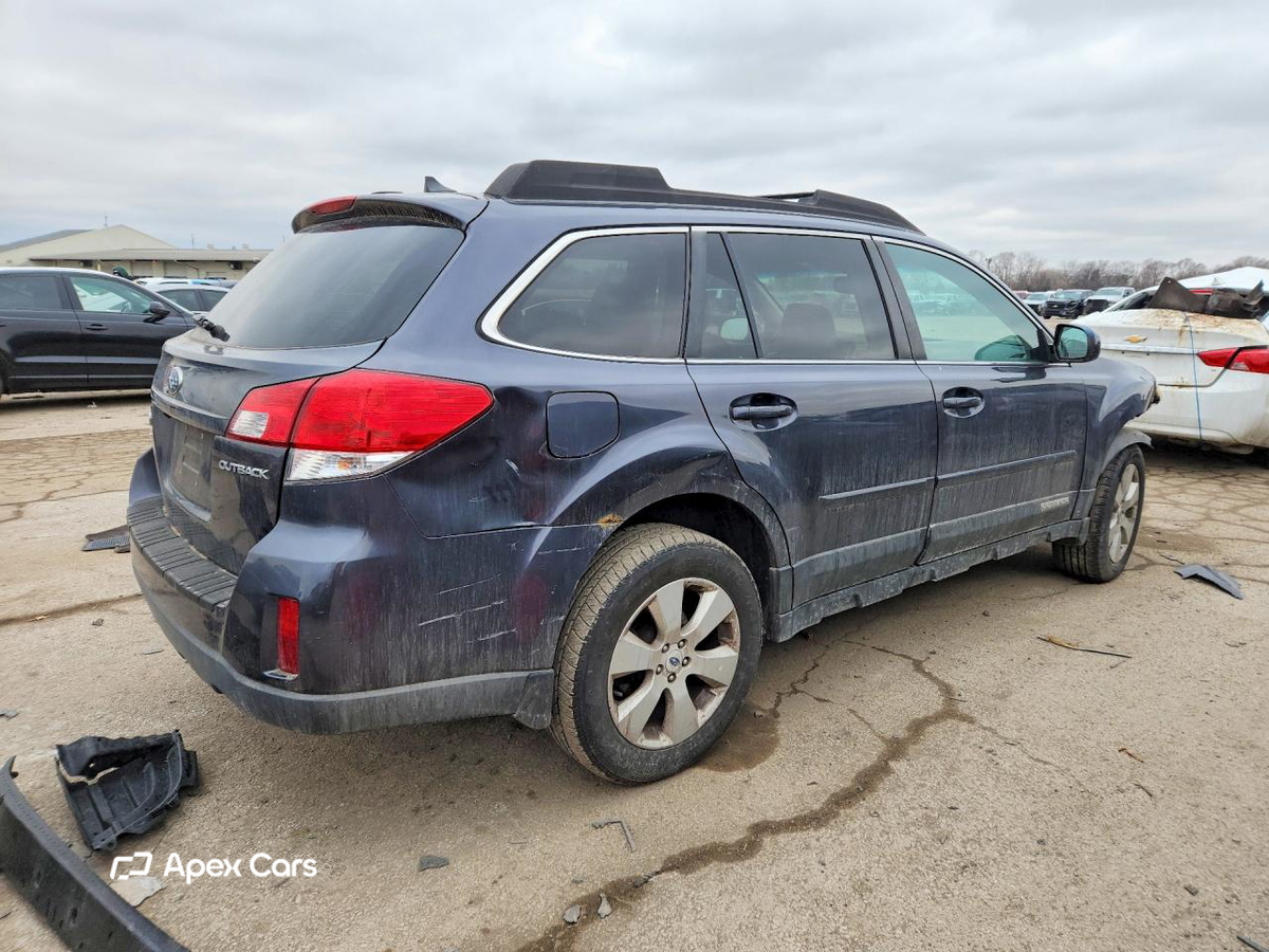 Subaru Outback 2011