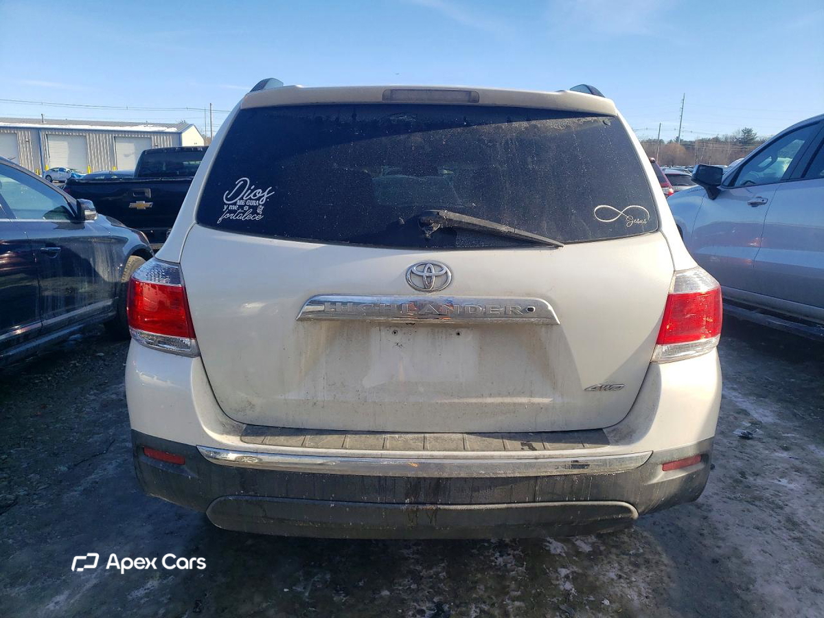 Toyota Highlander 2011