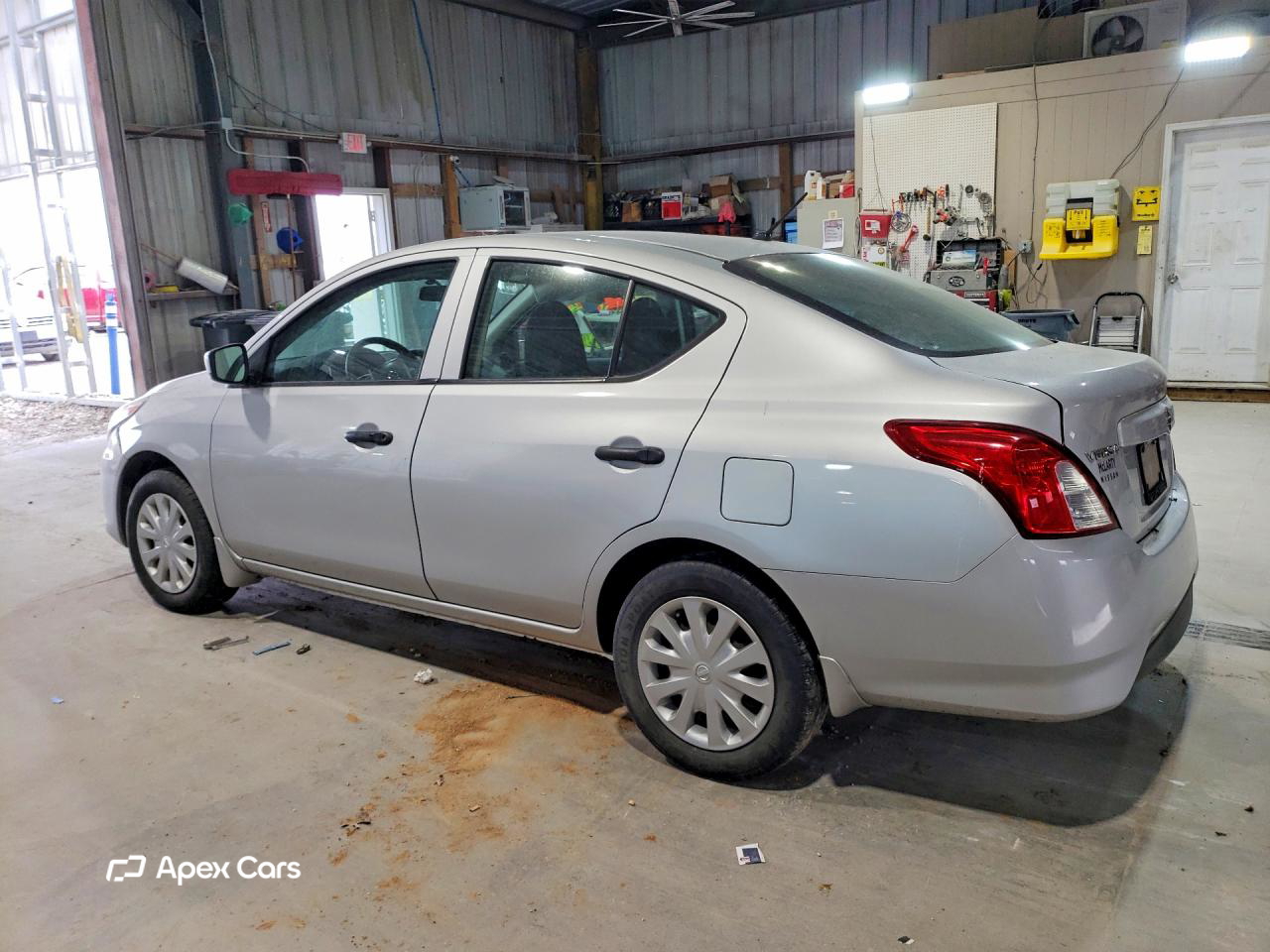 Nissan Versa 2016