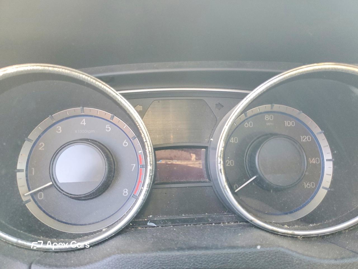 Hyundai Sonata 2011
