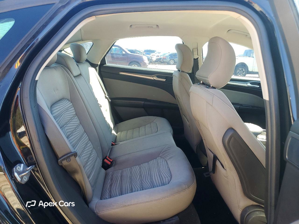Ford Fusion 2016