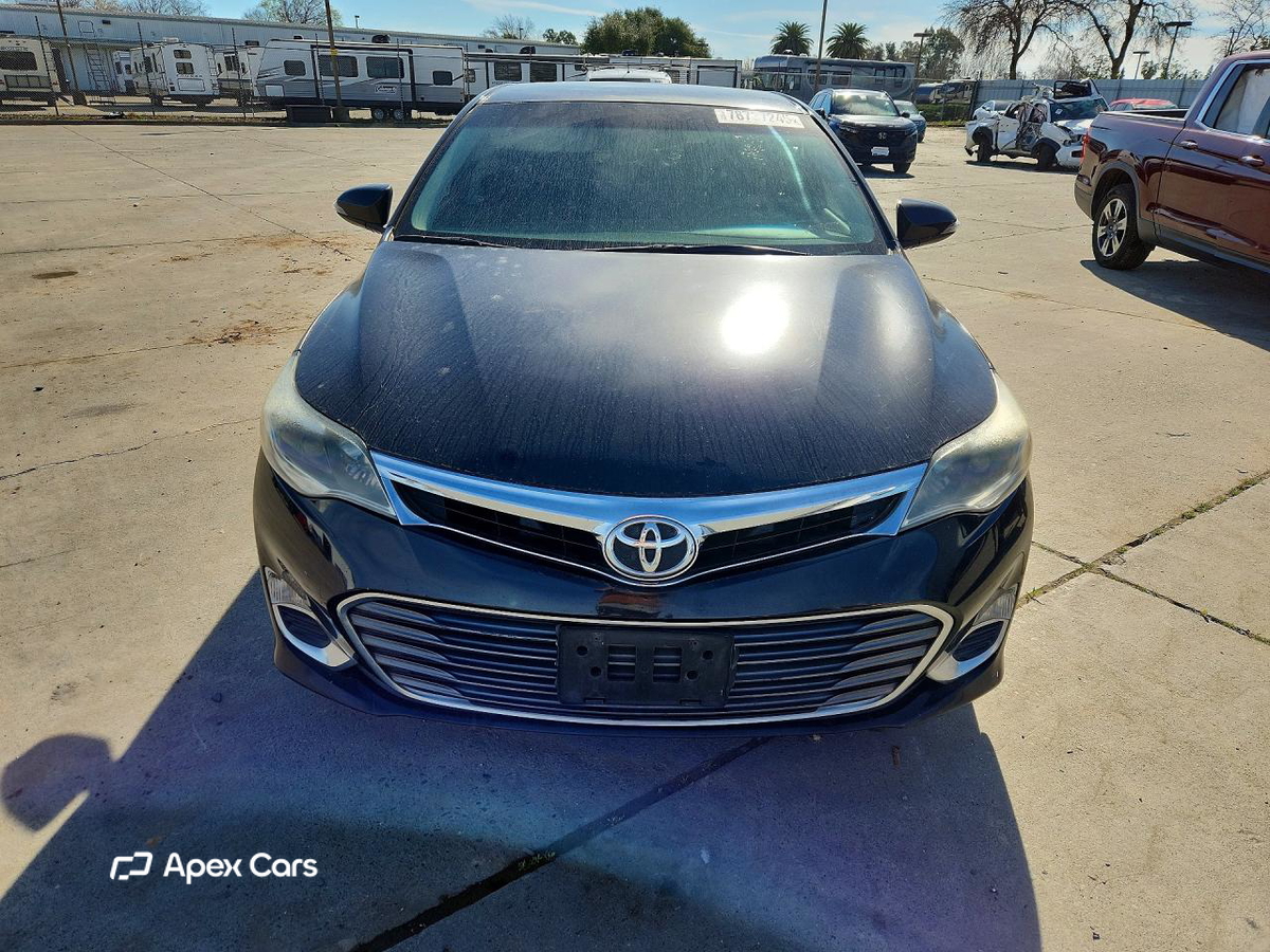 Toyota Avalon 2015