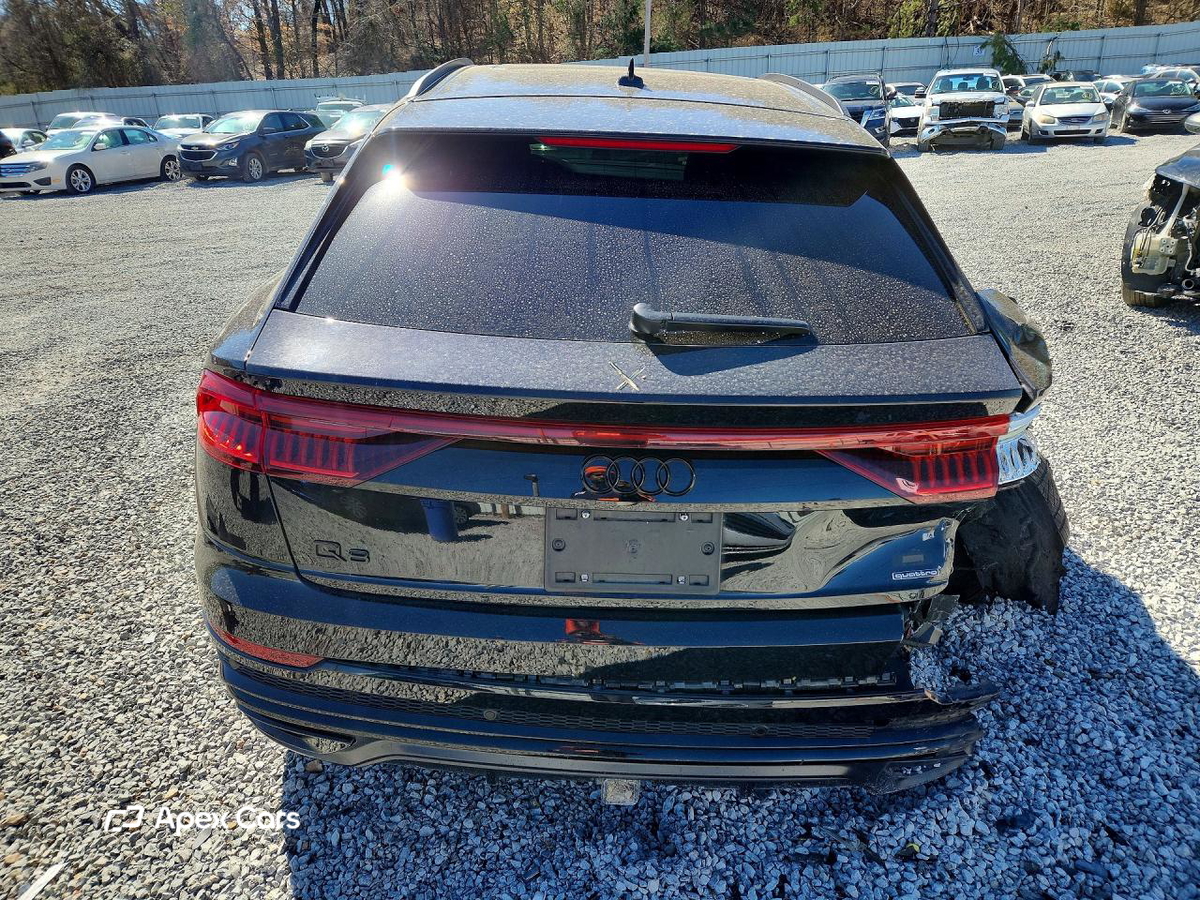 Audi Q8 2021