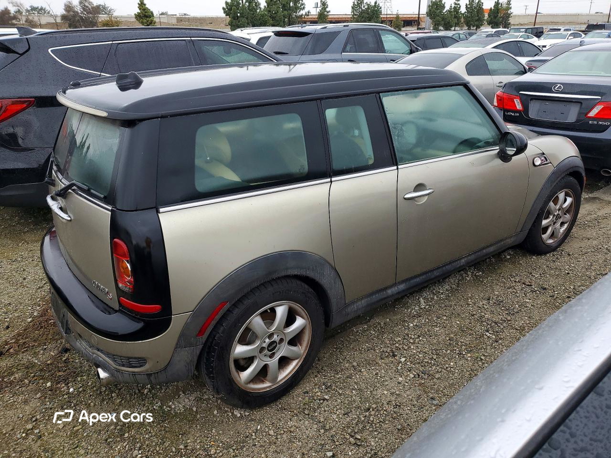 MINI Cooper 2010