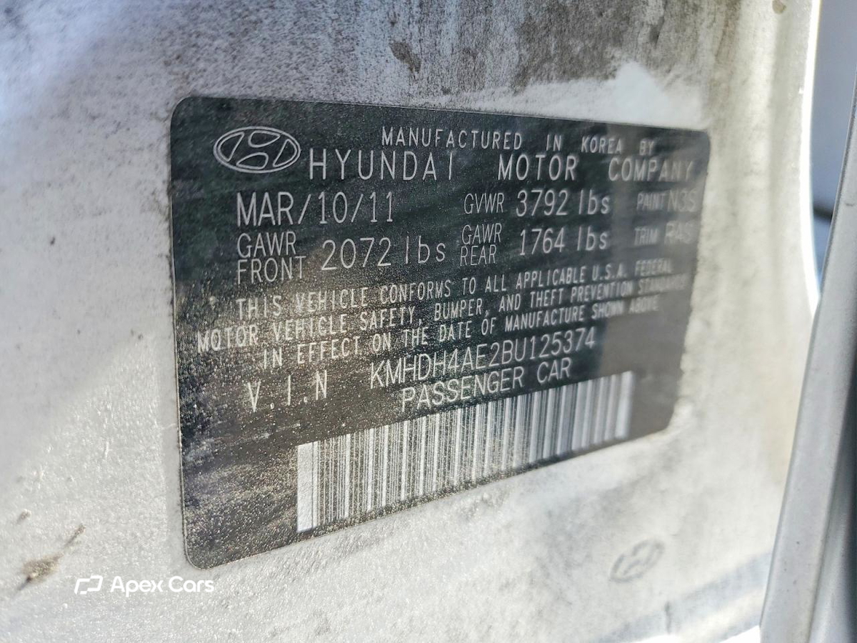 Hyundai Elantra 2011