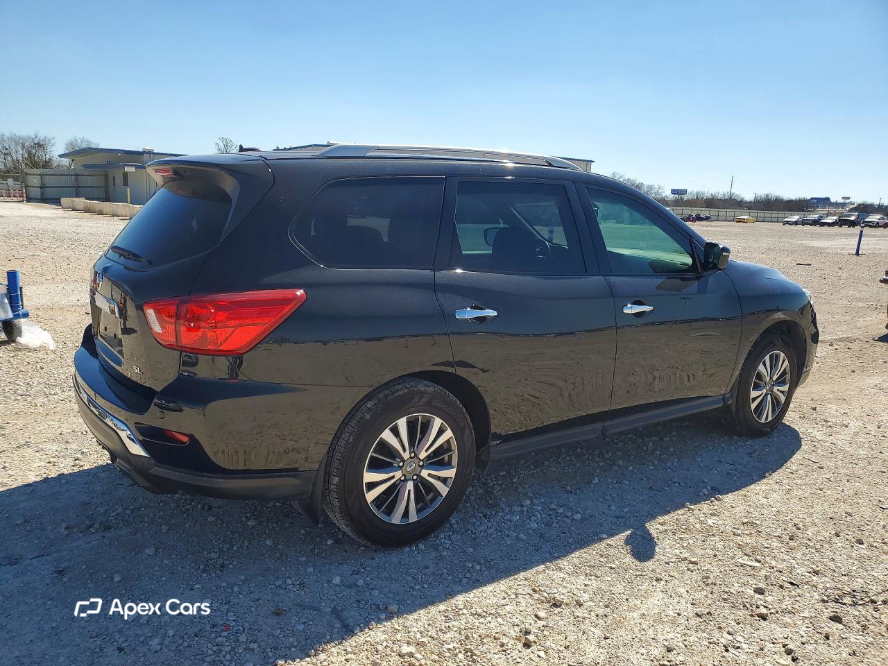 Nissan Pathfinder 2017