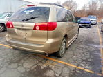 Toyota Sienna 2010
