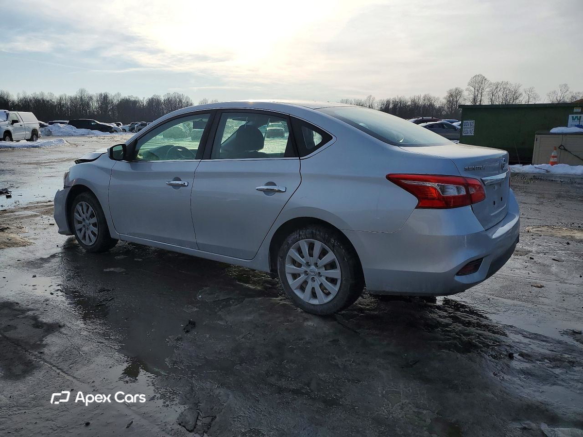 Nissan Sentra 2018