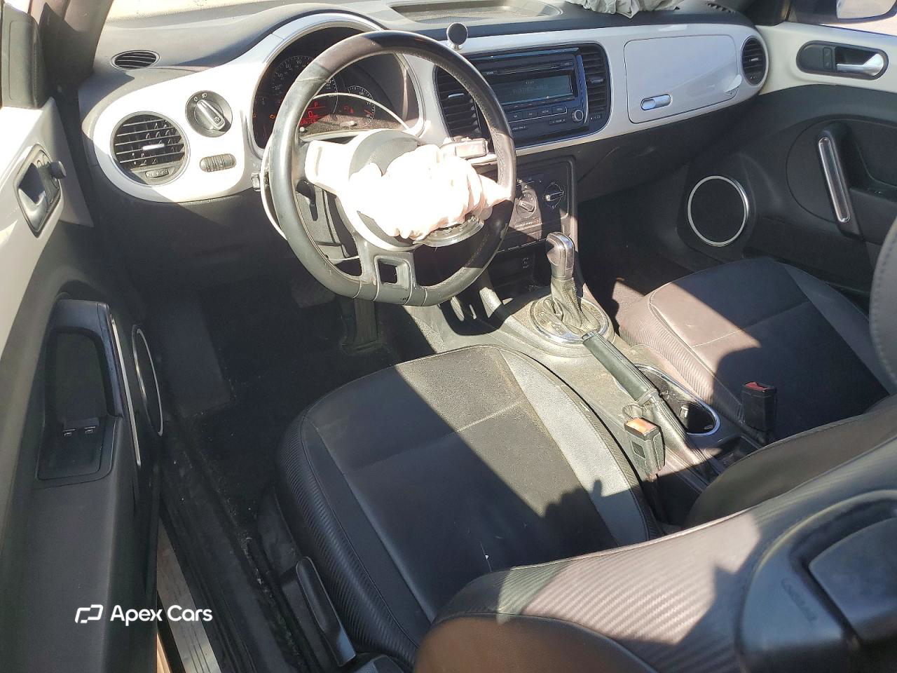 Volkswagen Beetle 2012
