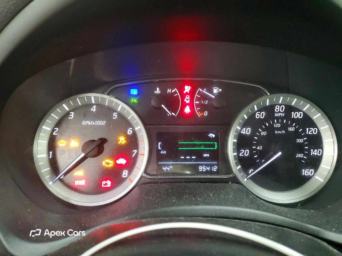 Nissan Sentra 2015