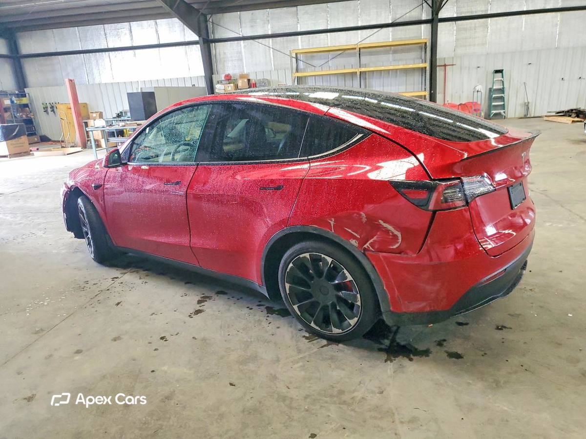Tesla Model Y 2021