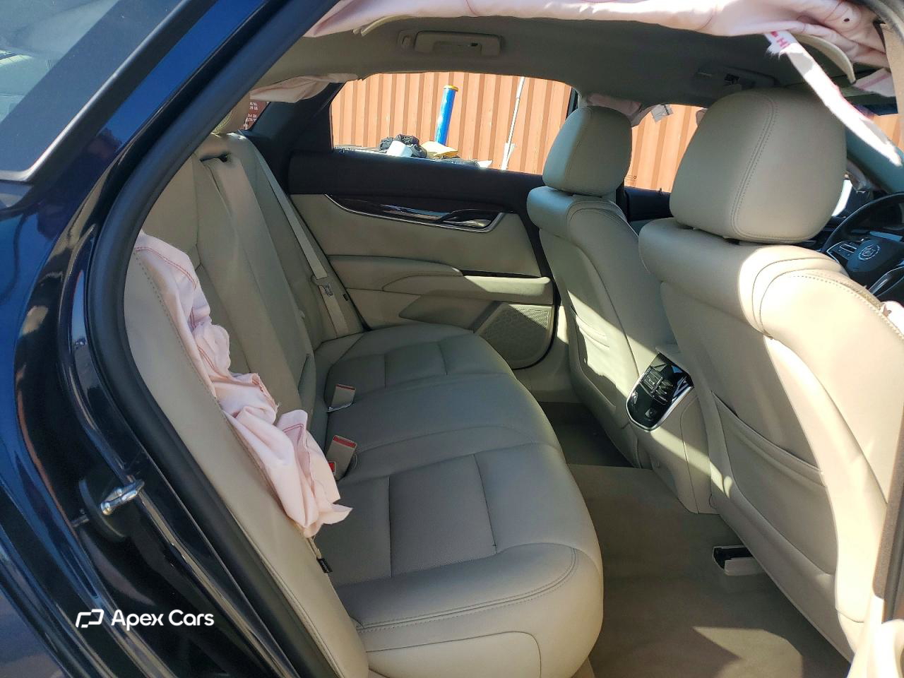 Cadillac XTS 2015