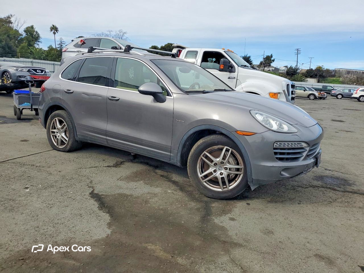 Porsche Cayenne 2012