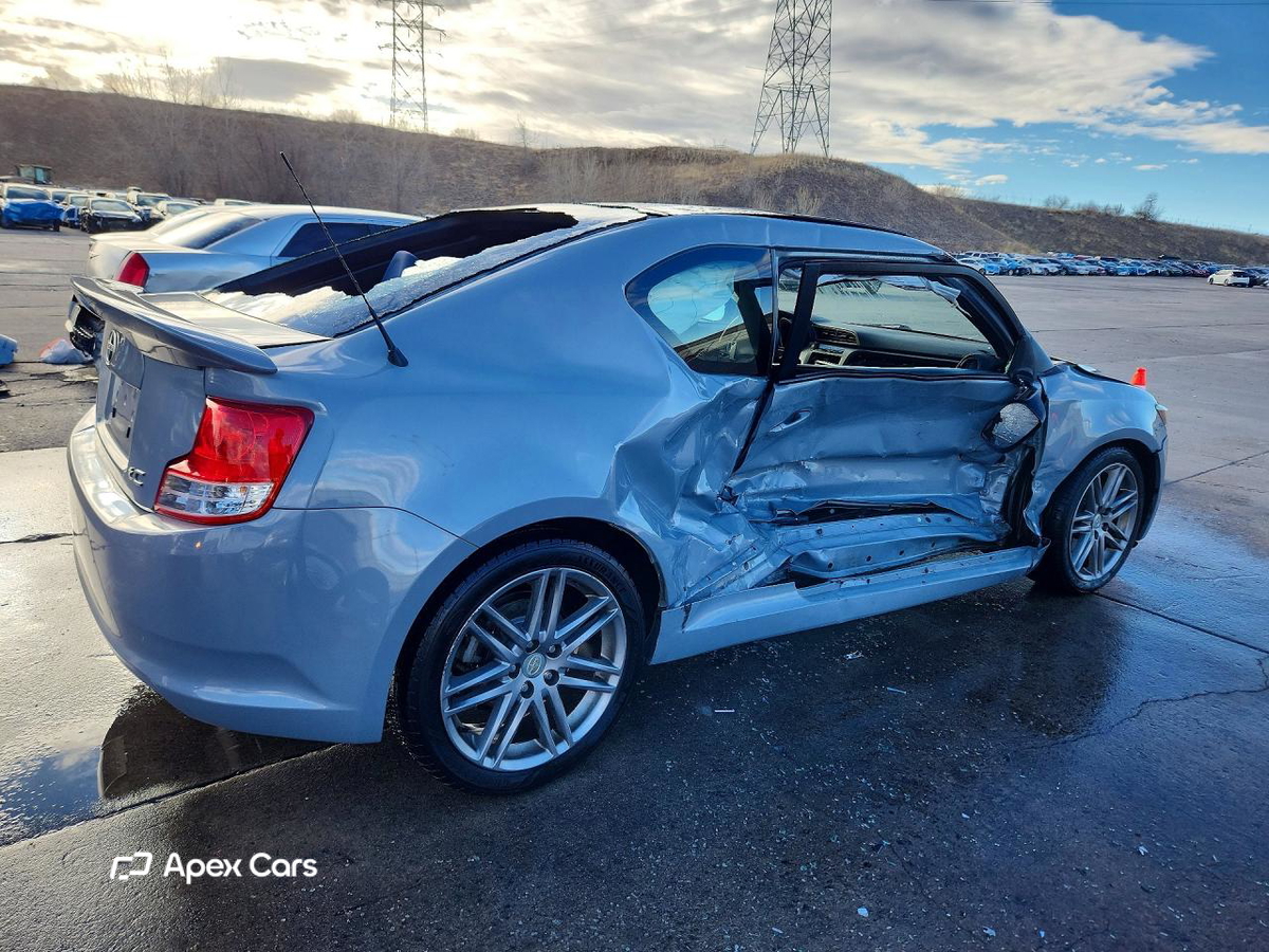 Scion tC 2011