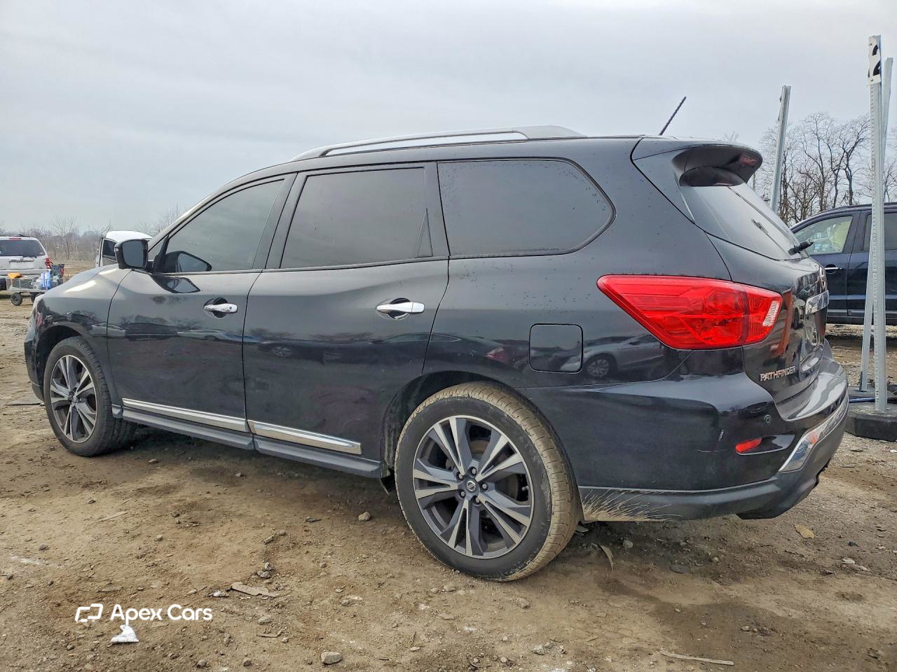 Nissan Pathfinder 2017