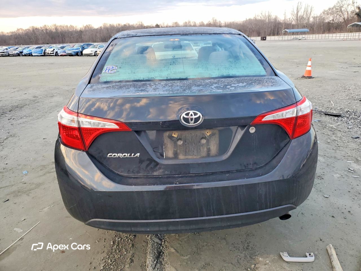 Toyota Corolla 2015