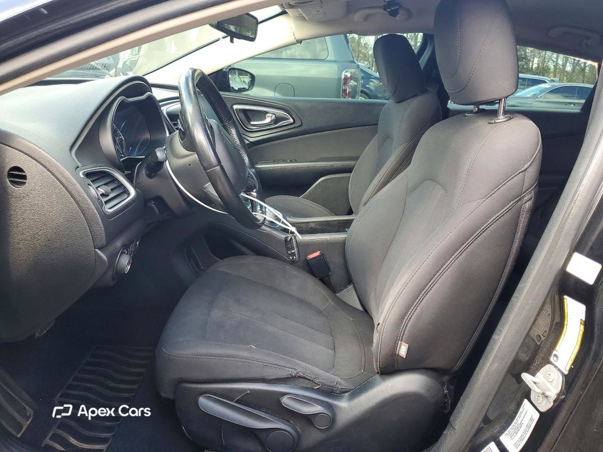 Chrysler 200 2016