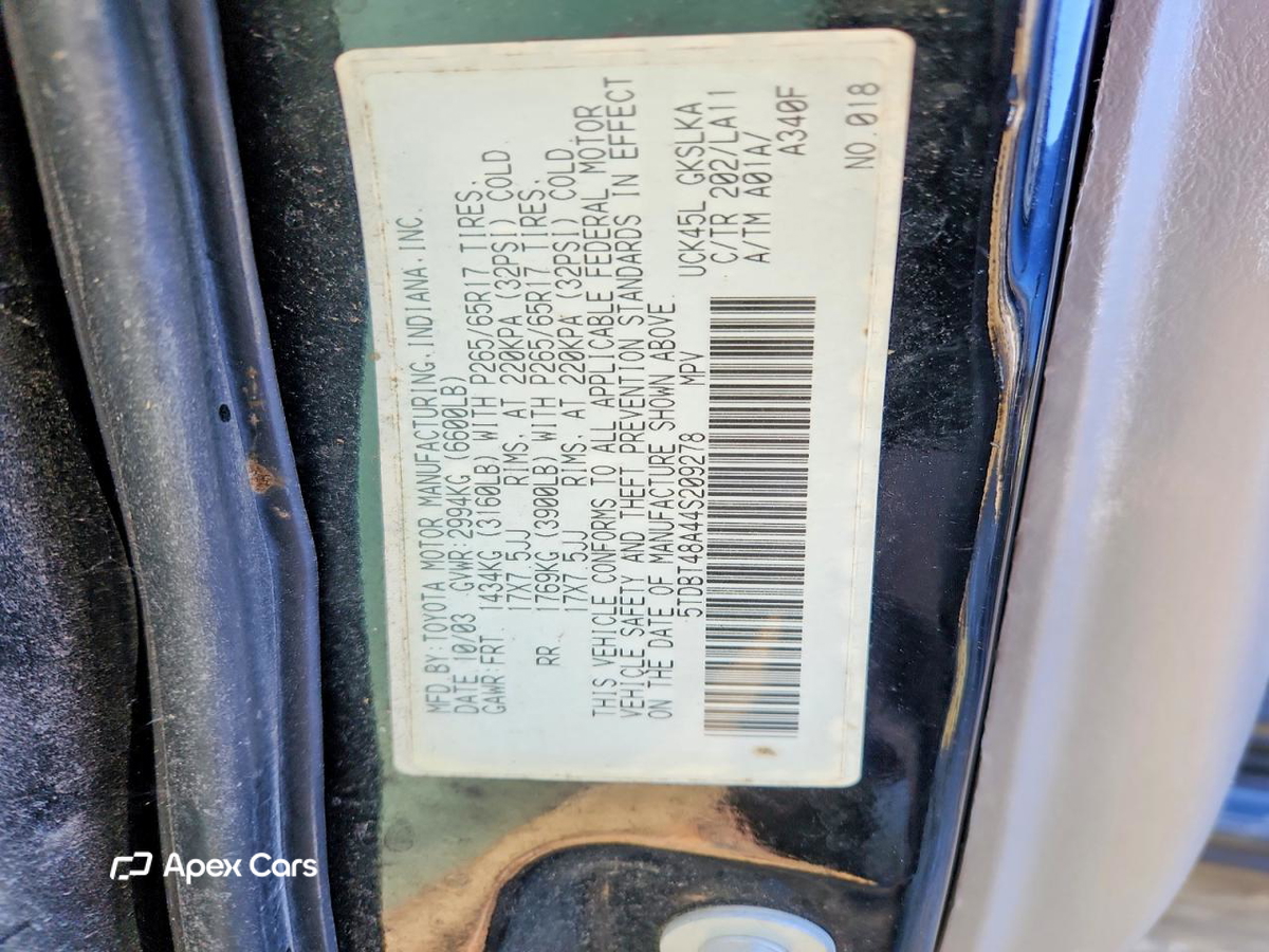 Toyota Sequoia 2004