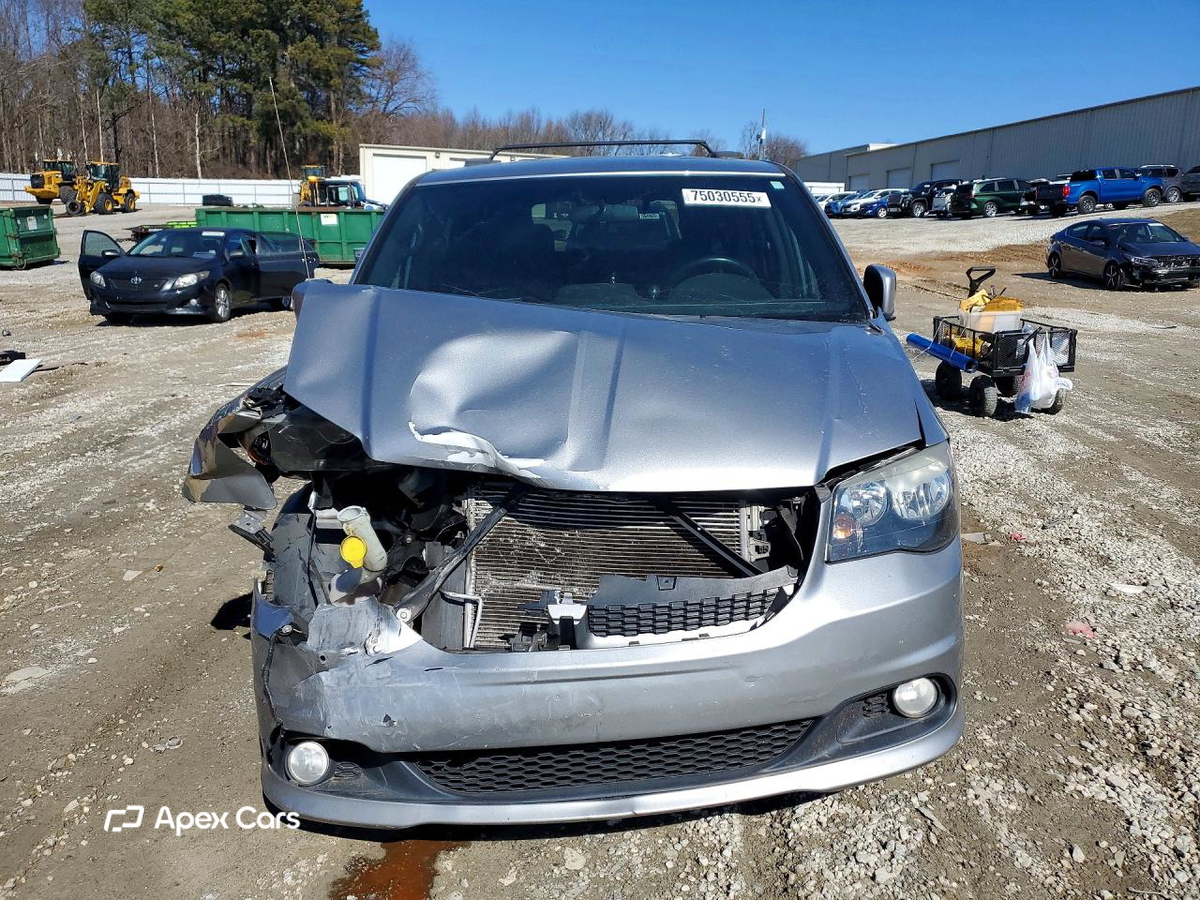 Dodge Caravan 2016