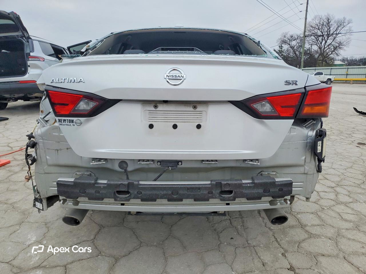 Nissan Altima 2019