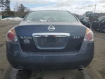 Nissan Altima 2010