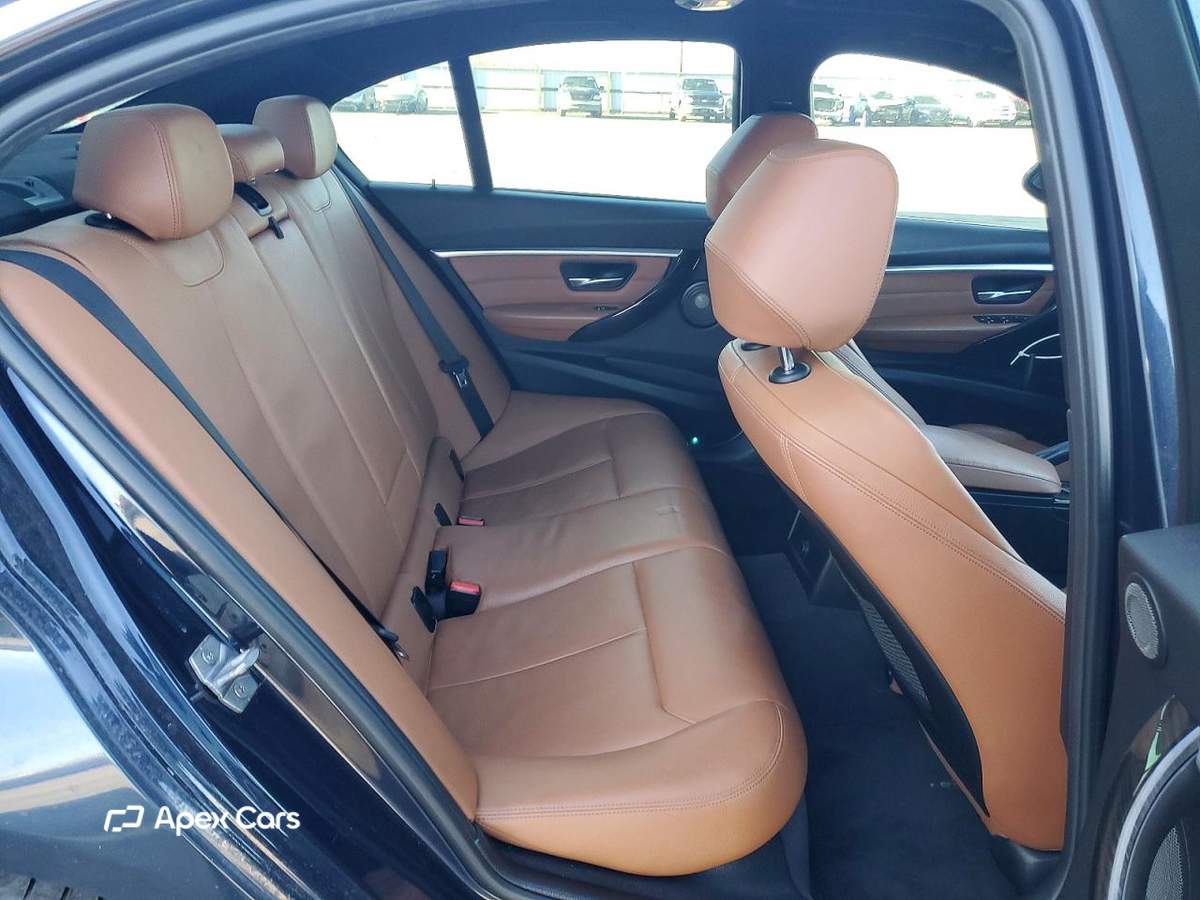 BMW Series 3 2016