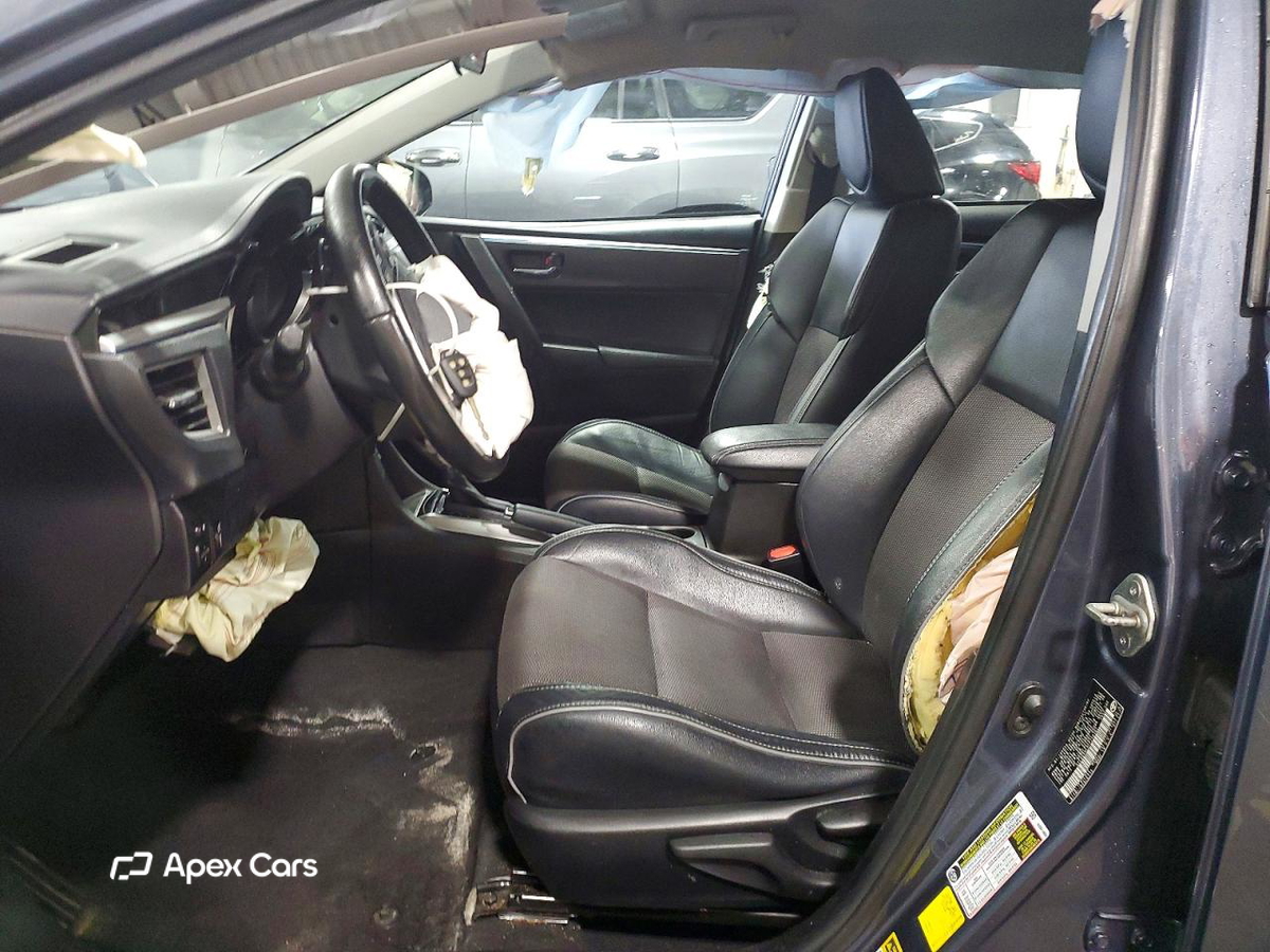 Toyota Corolla 2015