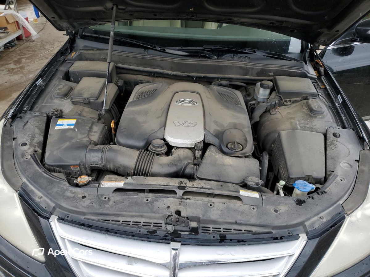 Hyundai Genesis 2011