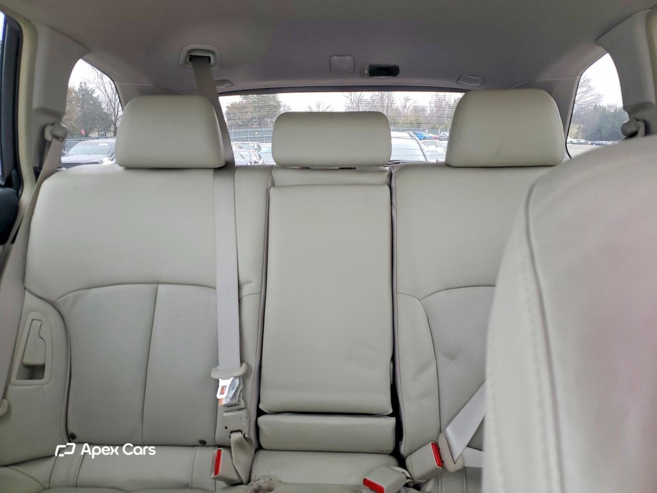 Subaru Outback 2013