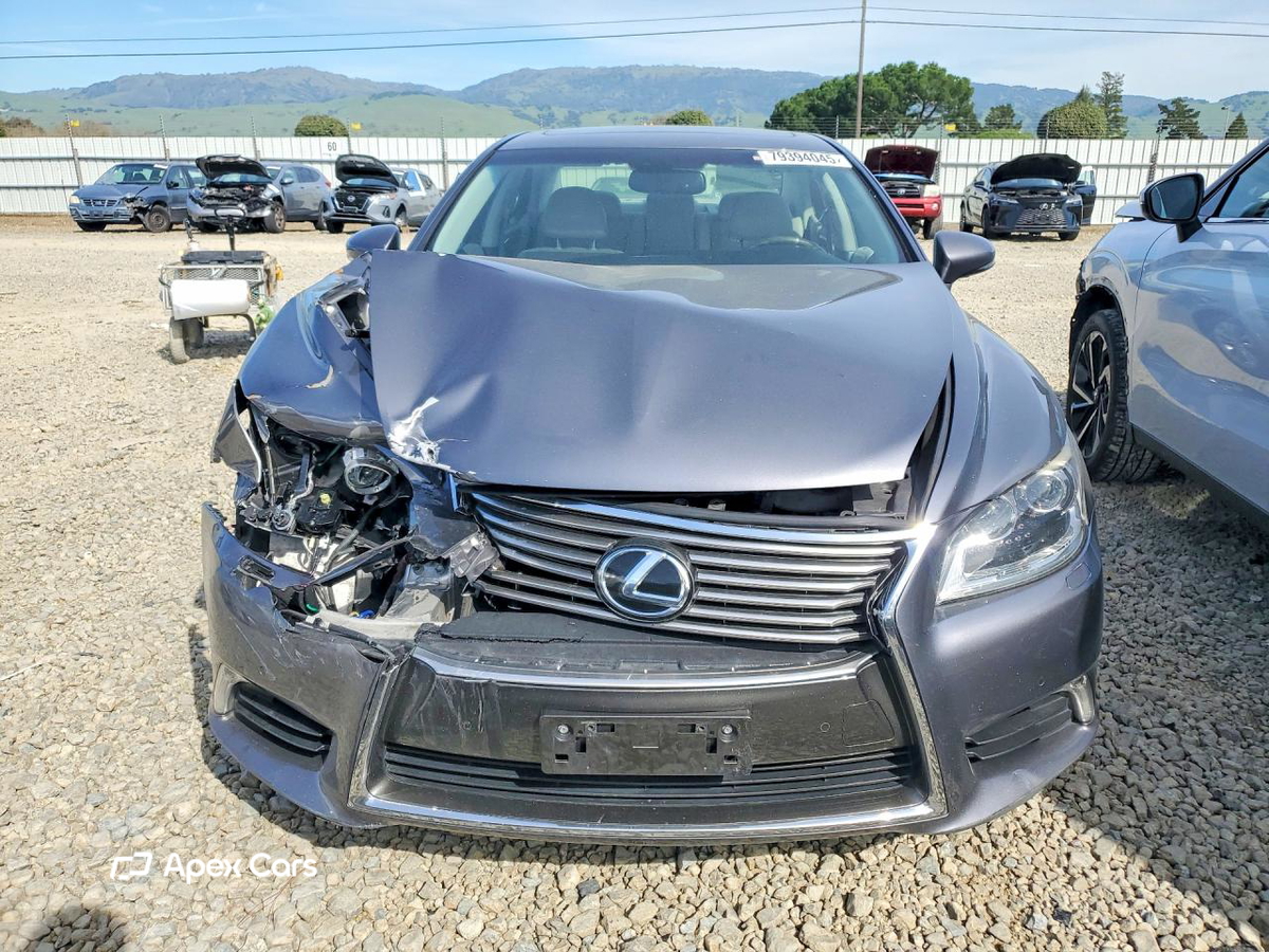 Lexus LS 2015