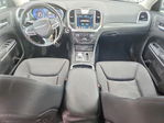 Chrysler 300 2019