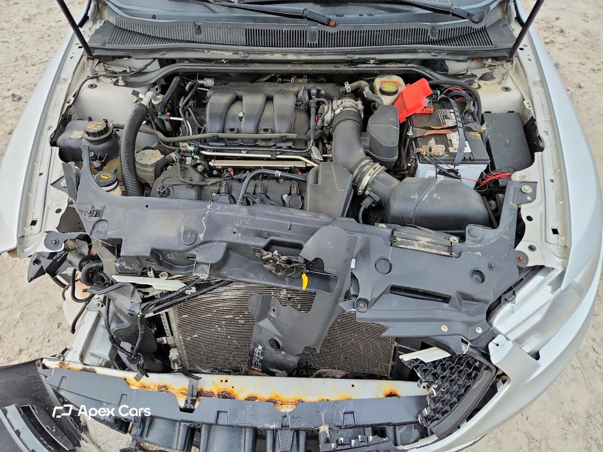 Ford Taurus 2015