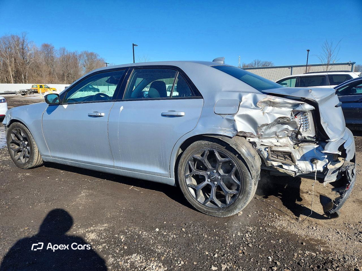 Chrysler 300 2019