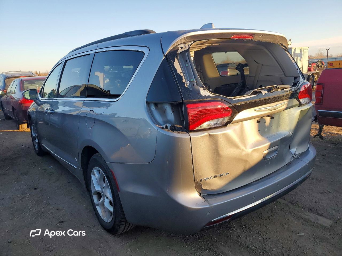 Chrysler Pacifica 2017