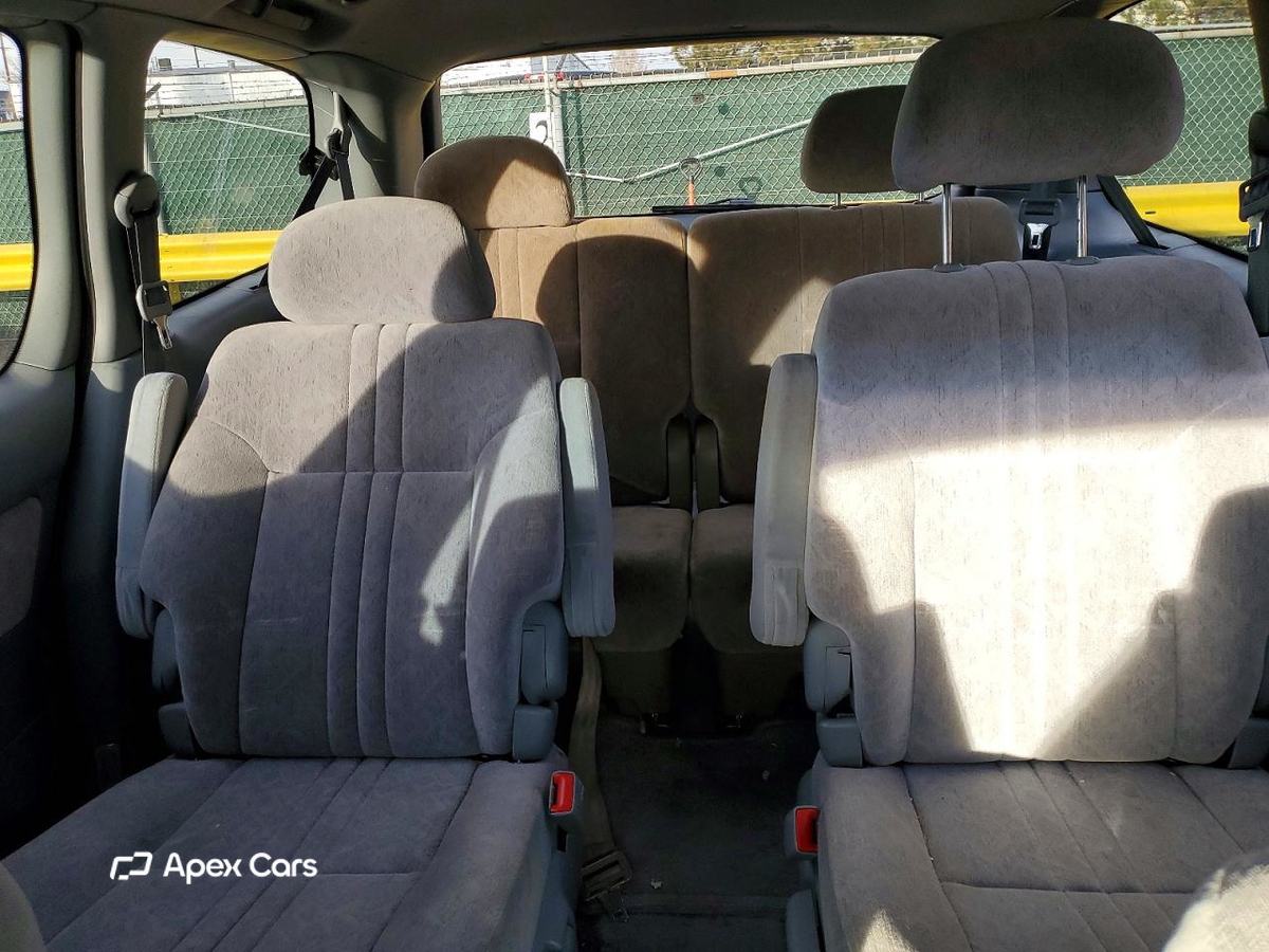 Toyota Sienna 2000