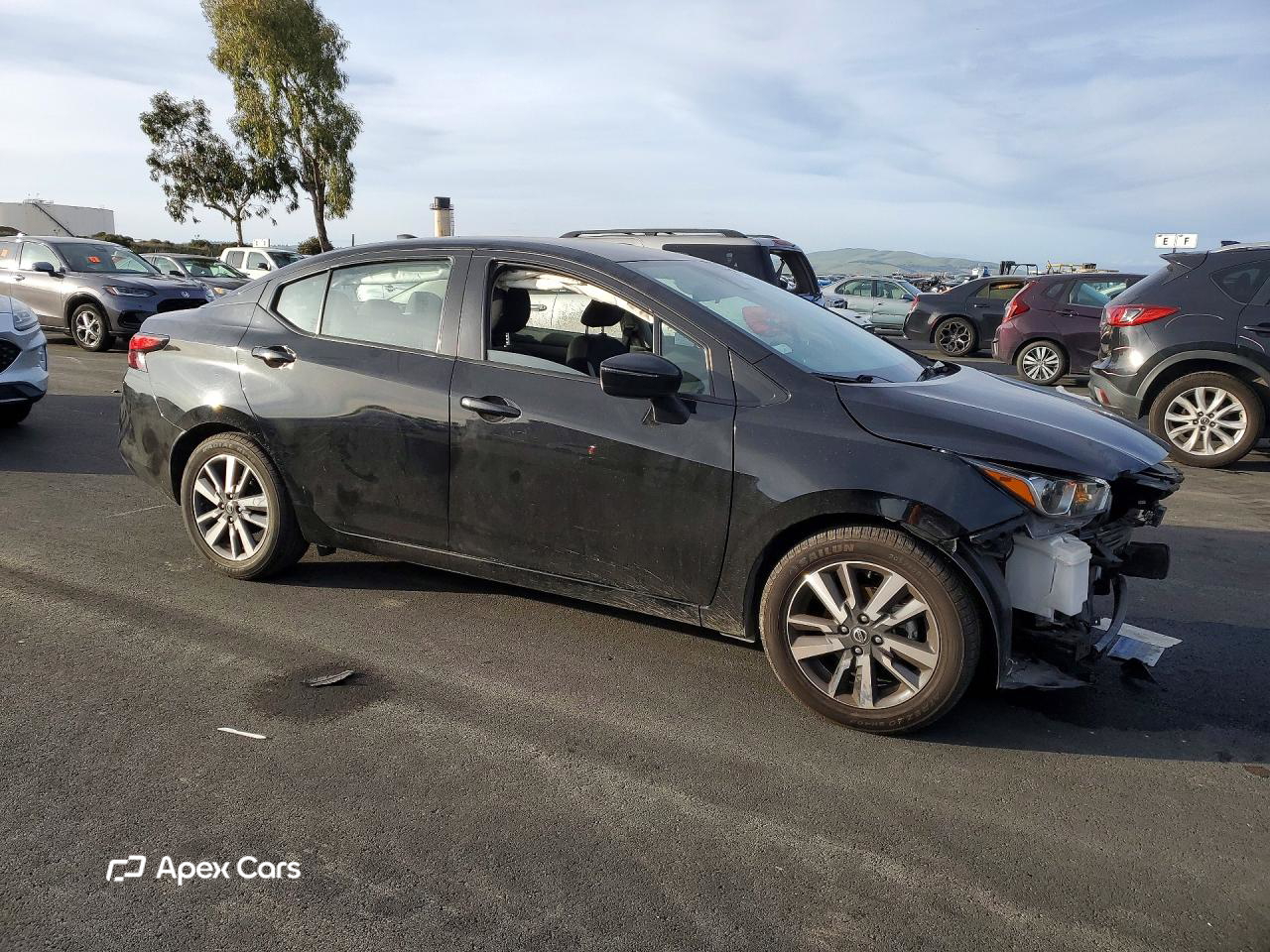 Nissan Versa 2021