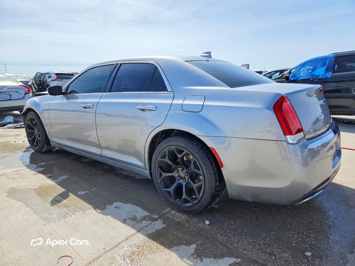 Chrysler 300 2015