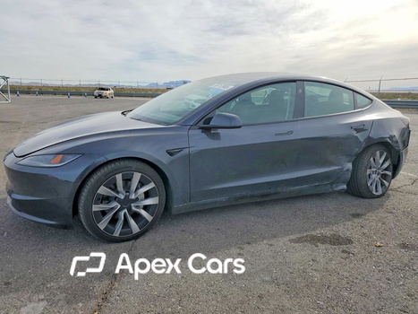 Tesla Model 3 2025 - Image 1 of 5
