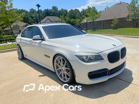 BMW Series 7 2010 - Zdjęcie 1 z 13
