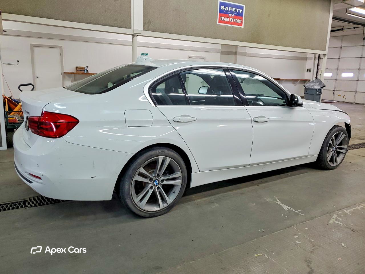BMW Series 3 2017
