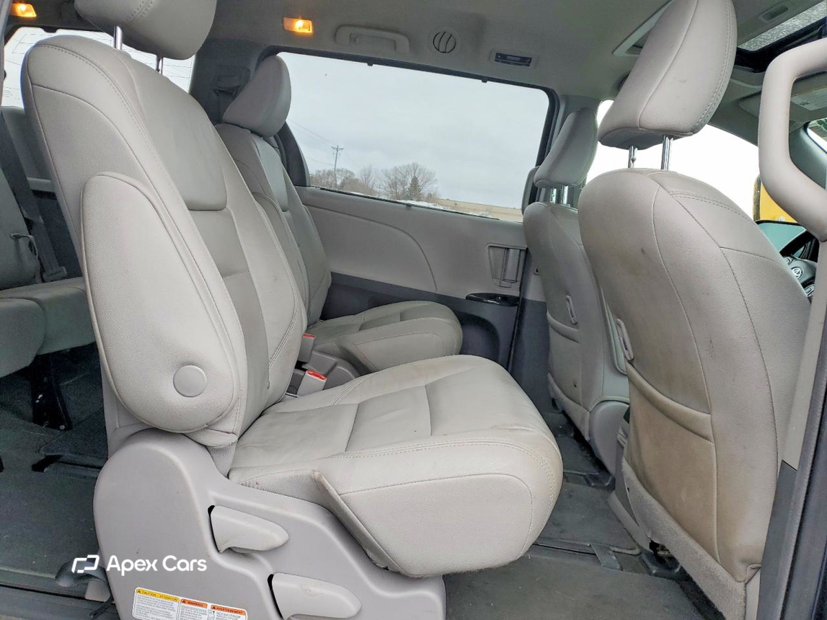 Toyota Sienna 2018